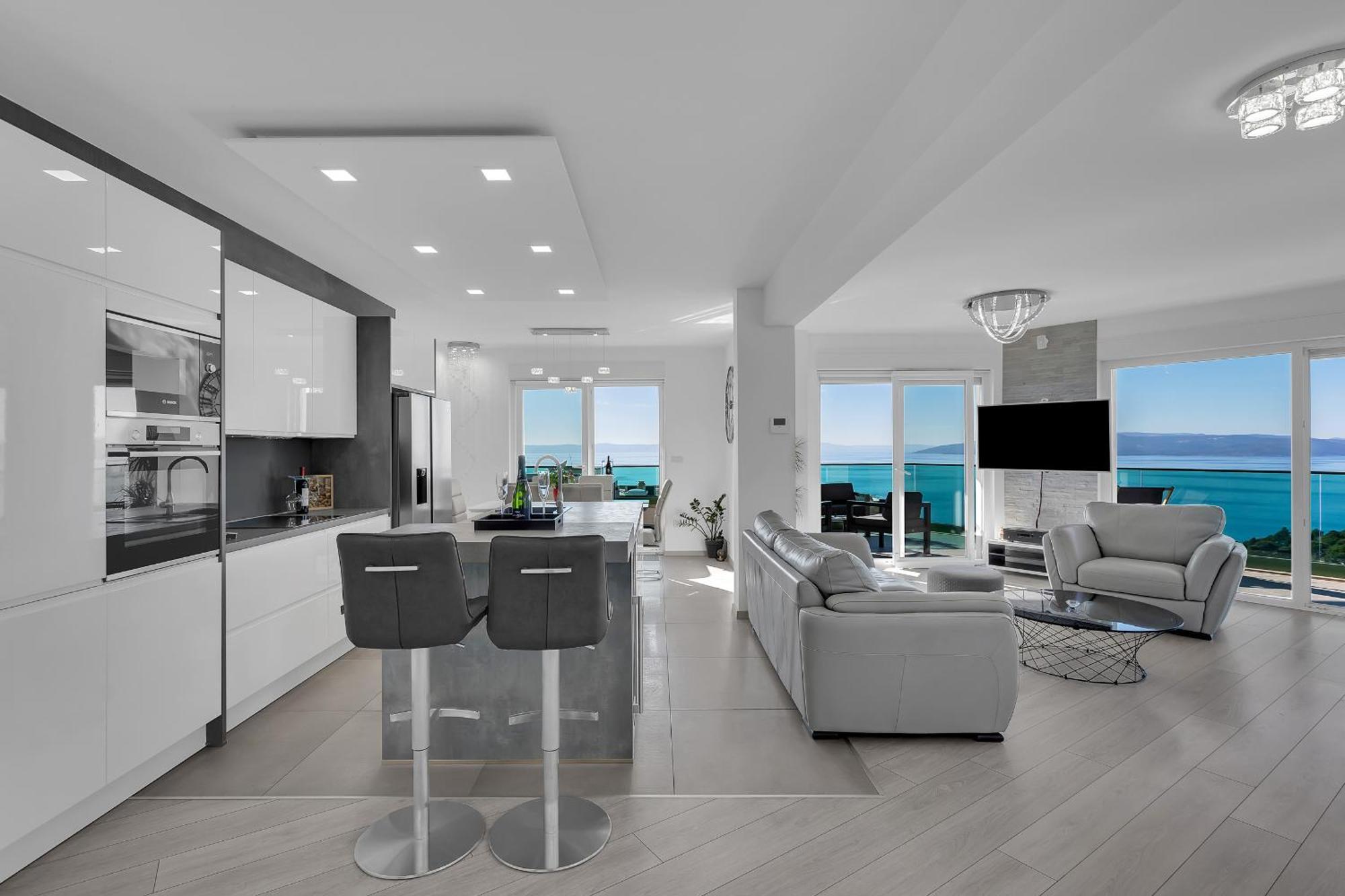 Exclusive Penthouse Big Blue With Private Jacuzzi Apartment Makarska Exterior photo